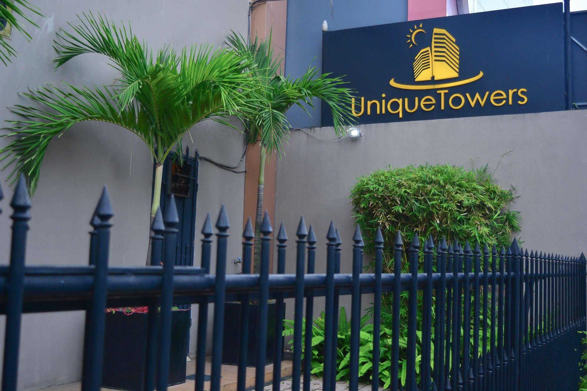 Unique Towers Luxury Boutique Suites Colombo Exterior photo